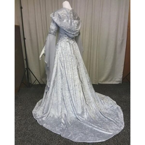 Medieval retro wedding dress - Image 2