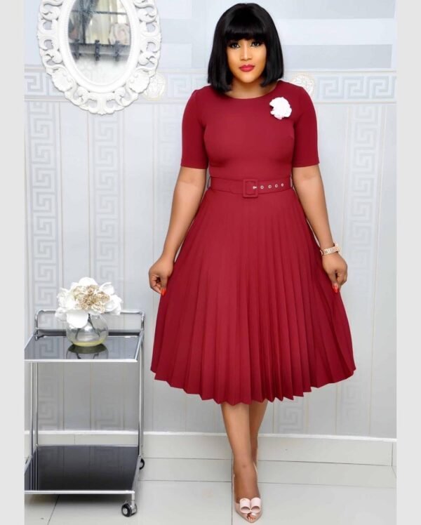 Round Neck Plus Size Mother's Dress Female Pleated Dress - Image 4