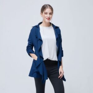 Loose, casual and versatile women's wear